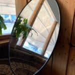 מראה אובלית מסגרת דקה-שחור/זהב