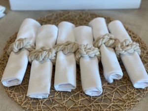 ⁦10 מפיות בד + חבק⁩ – תמונה ⁦28⁩