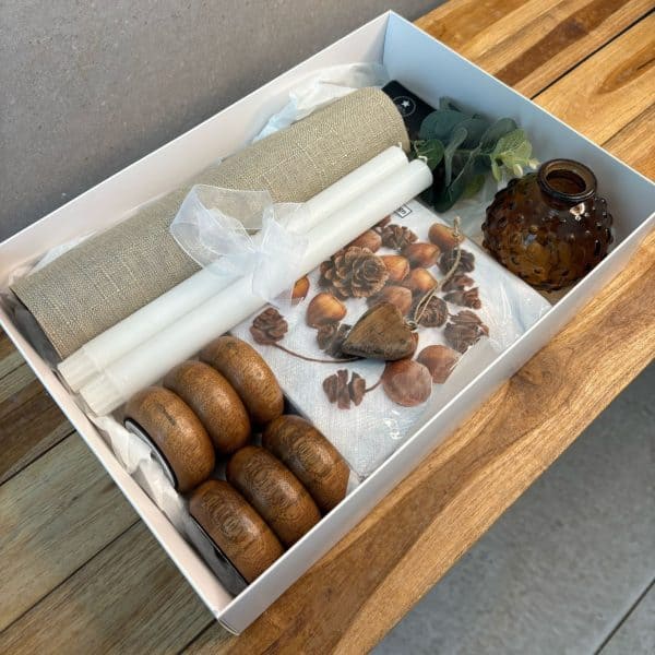 ⁦סט סידור שולחן - אגוז⁩ – תמונה ⁦2⁩