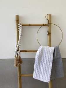 קולב מגבת זהב