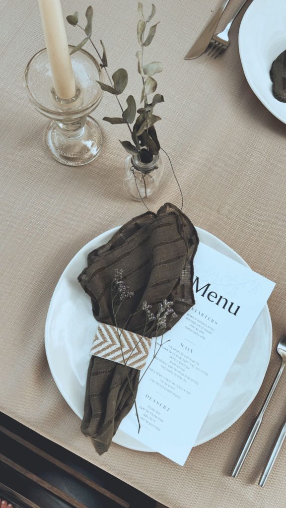 ⁦סט מפיות חבקים וראנר שולחן - ירוק⁩ – תמונה ⁦5⁩