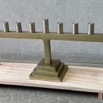 חנוכייה זהב