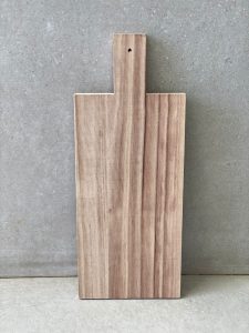 ⁦קרש עץ להגשה - 2 גדלים⁩ – תמונה ⁦3⁩