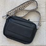 תיק עור שחור רצועת בד