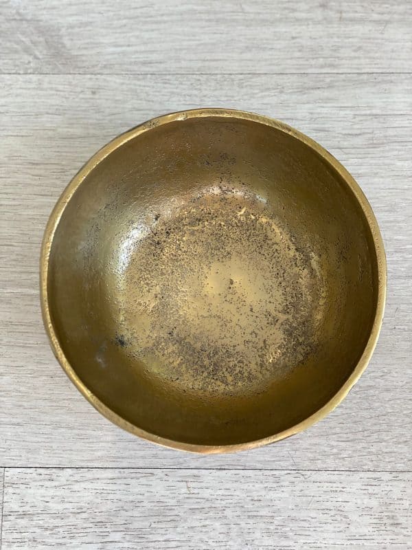 ⁦קערת מתכת בזהב או בשחור⁩ – תמונה ⁦2⁩