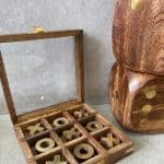 איקס עיגול בקופסת עץ