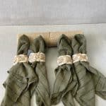 סט מפיות חבקים וראנר שולחן - ירוק