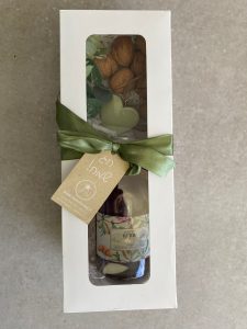 ⁦מארז ליקר ואגוזים⁩ – תמונה ⁦5⁩