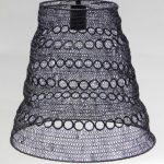 מנורת רשת שחורה