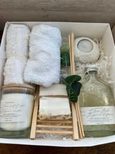 מארז מפנק בקופסה לבנה