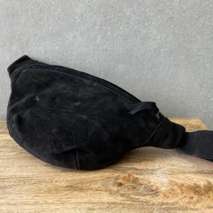 תיק פאוץ' עור זמש שחור