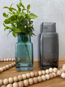 ⁦אגרטל מרובע שקוף- 2 צבעים⁩ – תמונה ⁦3⁩