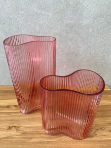 אגרטל זכוכית ווייב טקסטורת פסים- 3 צבעים – תמונה 2