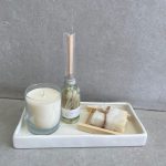 מארז מתנה מפנק על מגש לבן