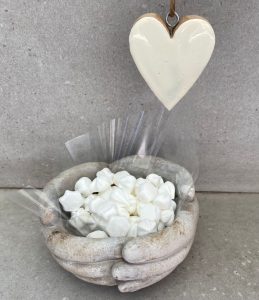 מתנה קערת ידיים מבטון ונשיקות – תמונה 3