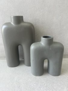 ⁦ואזה קרמיקה מעוצבת- אפור מט⁩ – תמונה ⁦2⁩