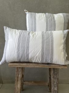 ⁦כרית נוי סיני⁩ – תמונה ⁦3⁩