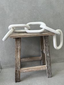 שרשרת חוליות לבנה – תמונה 4