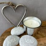 נר אלגנטי בכלי כסוף