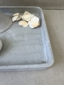 מגש בטון ריבועי – תמונה 2