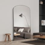 מראת גוף חצי מעוגלת-מסגרת שחורה