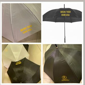 ⁦רוצים לתרום מטריית bring them home - לבן⁩ – תמונה ⁦5⁩