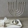⁦מארז חנוכייה כסף מגש אבן⁩ – תמונה ⁦2⁩