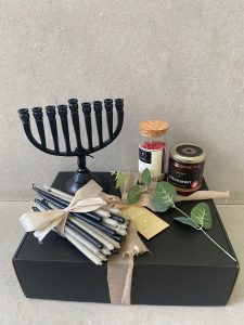 ⁦מארז חנוכה קלאסי⁩ – תמונה ⁦9⁩