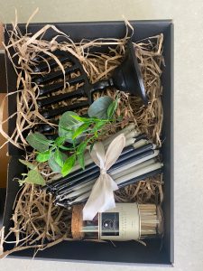 ⁦מארז חנוכה קלאסי⁩ – תמונה ⁦3⁩