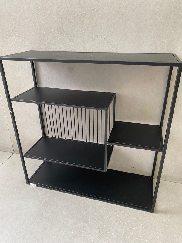 ⁦יחידת מדפים לתליה- שחור⁩ – תמונה ⁦3⁩