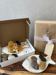 מארז דג למזל ופירות יבשים – תמונה 4