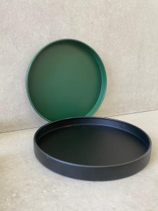 ⁦מגש מתכת עגול- 2 צבעים⁩ – תמונה ⁦3⁩