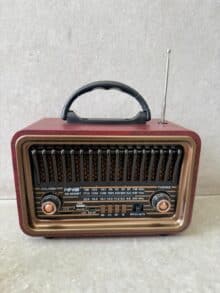⁦רדיו רטרו חום אדום⁩ – תמונה ⁦4⁩