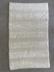 ⁦שטיח אמבט פסים - 2 צבעים⁩ – תמונה ⁦3⁩