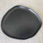 מגש אמורפי צלחת ברס שחורה S