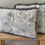 כרית שון אפורה