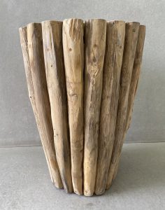 שולחן צד בולי עץ