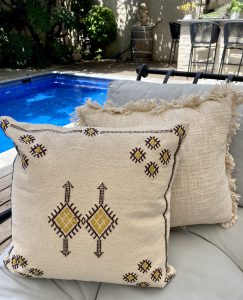 כרית מרוקו שמנת