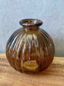 ⁦בקבוקון עגול חום - 2 דגמים⁩ – תמונה ⁦5⁩