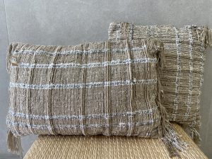 ⁦כרית נתי צבע אבן בשני גדלים⁩ – תמונה ⁦3⁩