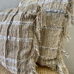 כרית נתי צבע אבן בשני גדלים