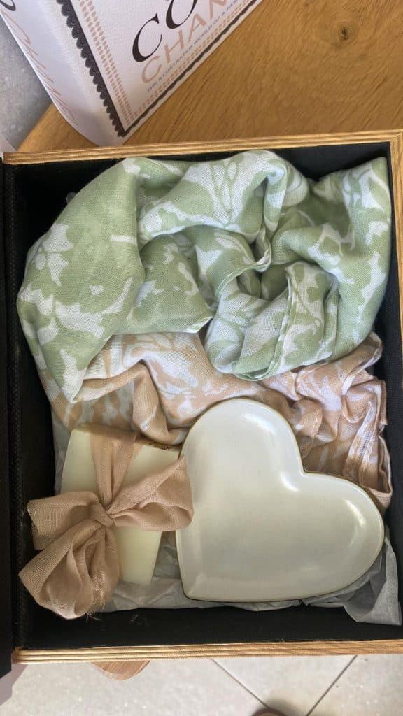 ⁦מארז שאנל⁩ – תמונה ⁦3⁩