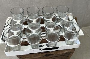 ⁦מגש ברזל מולבן ו-12 כוסות⁩ – תמונה ⁦3⁩
