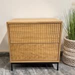 שידת לילה עץ טבעי - שתי מגירות