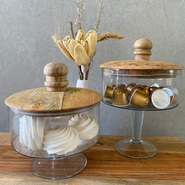 ⁦כלי זכוכית על רגל - מכסה עץ⁩ – תמונה ⁦2⁩