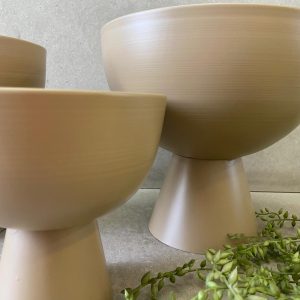 קערה על רגל -צבע קפה- 3 גדלים – תמונה 3