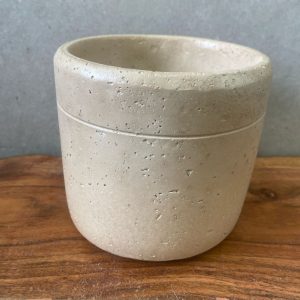 ⁦בית עציץ דמוי אבן⁩ – תמונה ⁦4⁩