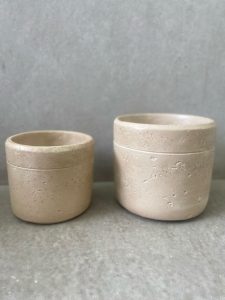 ⁦בית עציץ דמוי אבן⁩ – תמונה ⁦5⁩