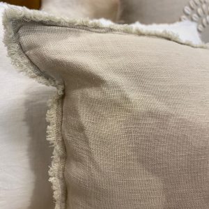 כרית פשתן מלבנית קצוות פרומים – תמונה 5