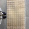 ⁦שטיח פרווה לאון - קפה⁩ – תמונה ⁦3⁩